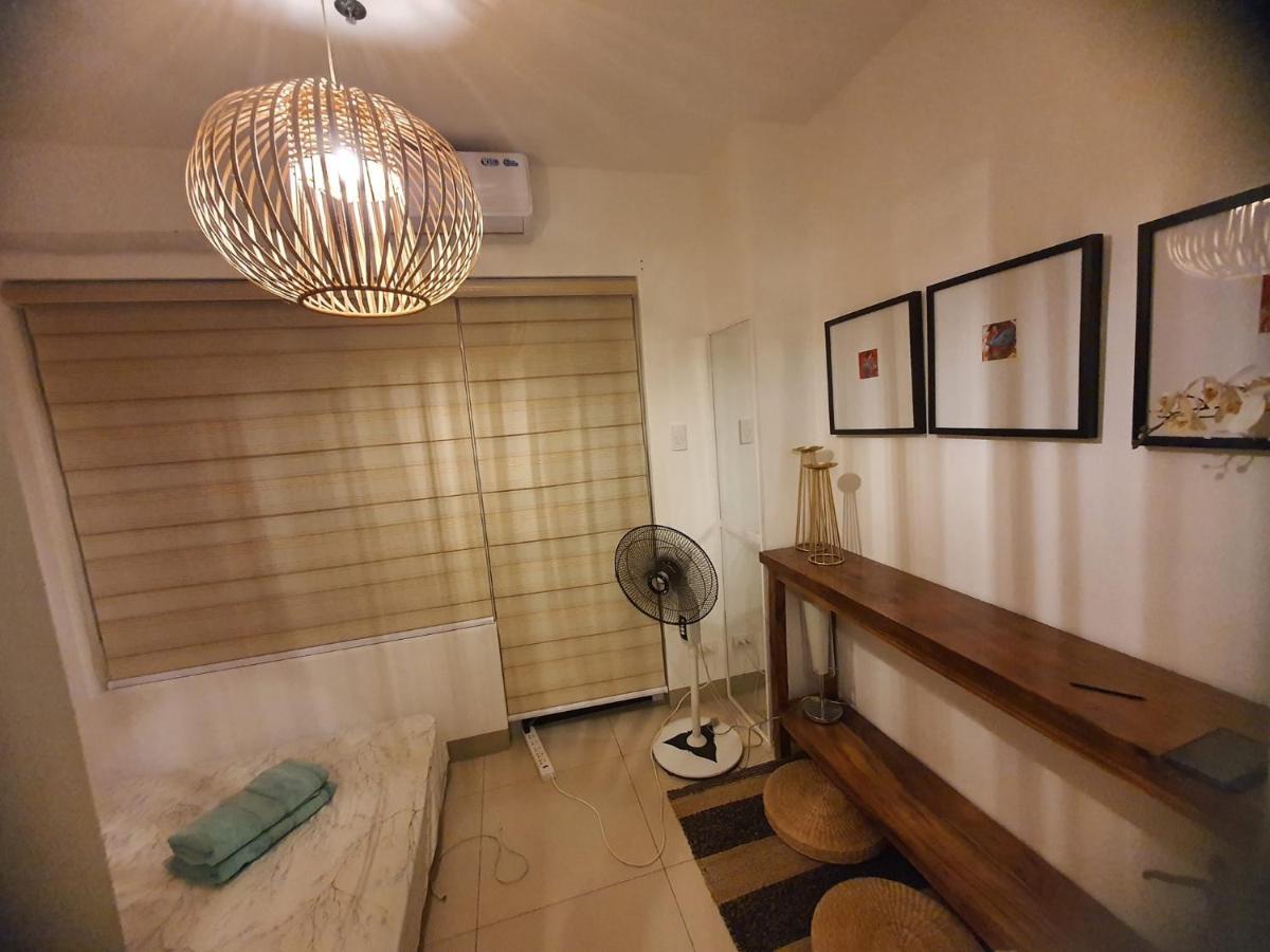 Asian Modern Penthouse Unit タガイタイ エクステリア 写真